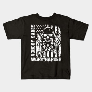 Nobody Cares Work Harder Skull Autocollant American Flag Kids T-Shirt